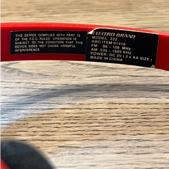 Electro Brand 222 Deluxe AM/FM Headphone Radio Red Retro 80s Works w/ Box Manual - Picture 12 of 16